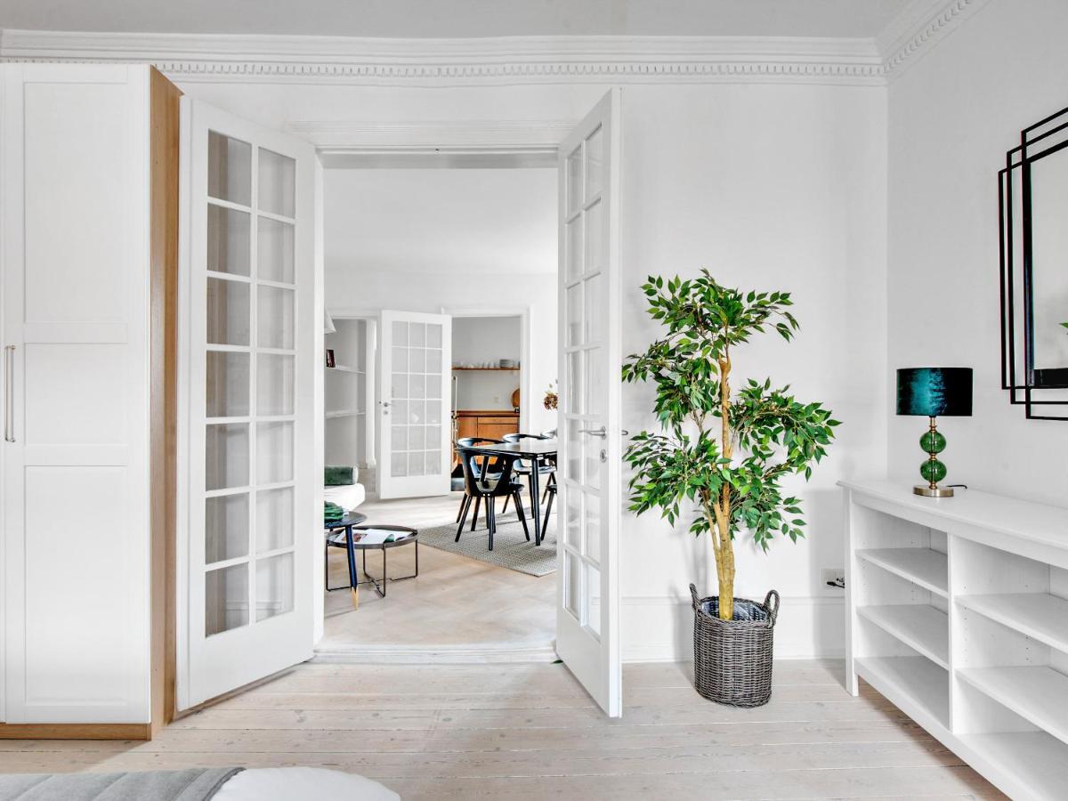 Sanders Stage - Endearing Three-Bedroom Apartment Near Nyhavn Copenhagen Exterior photo
